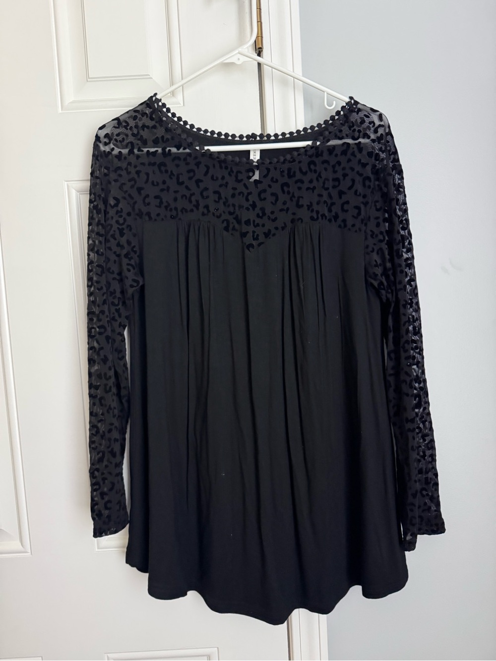 Women’s sweet heart Long-Sleeve Velvet top